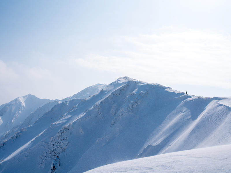 Stunning snow peaks in Japan